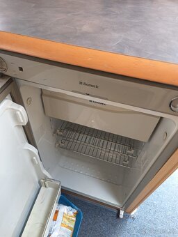 Obytný príves Sprite - 2004, len 1100 kg, sprcha - 14