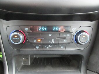 Ford Focus Kombi 1.0 EcoBoost Edition X - 14