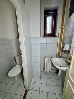 Podnikateľský objekt na predaj v centre mesta Ružomberok - 14