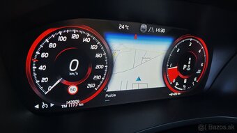 Volvo V60 B4 Momentum A/T - 14