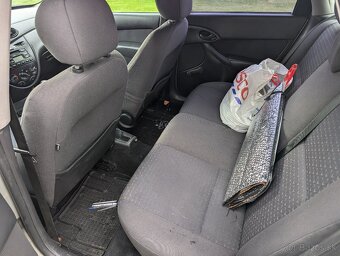 Ford Focus kombi 1.8TDDi - 14