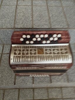 Harmonika ,akordeón ,heligonka - 14