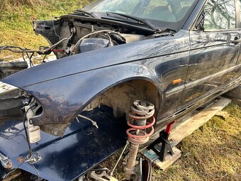 Rozpredám BMW E46 328i drift . - 14