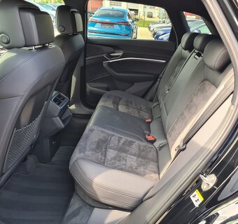 AUDI E-TRON 50 QUATTRO ADVANCED / MOŽNÝ ODPOČET DPH - 14
