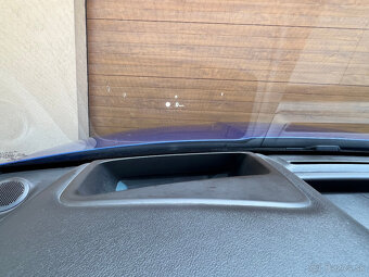 Jaguar XE 2.0 D R-SPORT 180 PS - 14