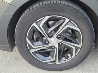 Hyundai i30 CW 1.6CRDi automat - 14