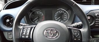 Toyota Yaris 1.5 VVT-iE Selection - 14