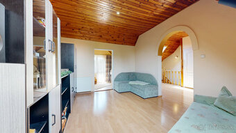 NA PREDAJ TEHLOVÝ RODINNÝ DOM V OBCI CÍFER - 14