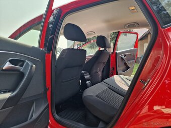 Volkswagen Polo 1.2 TSi BMT Comfortline 90k M5 (benzín) - 14