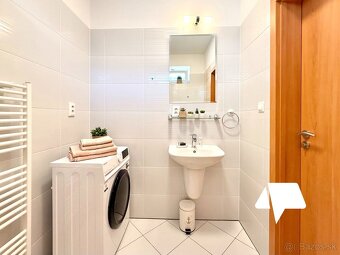 Prenájom, 3.izb. byt - 3 balkóny, garáž. státie, klimatizáci - 14