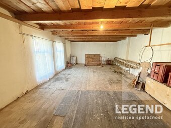 Jedinečná usadlosť 8i+2 vo Vrzavke - 12.642m2, hosp. budovy - 14