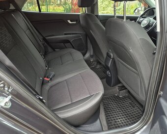 KIA RIO 2019 1.4 AT. 35.442km - 14