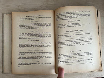 Kucharska kniha z 1961: "Varime zdrave, chutne a hospodarne - 14