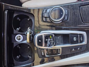 BMW 5 ixdrive 530d 190kw - 14