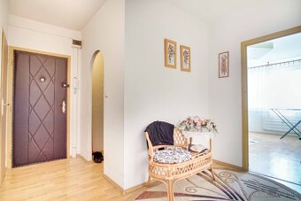 Veľký 3-izbový byt s 2 balkónmi na ul. Nábrežná, Nové Zámky - 14