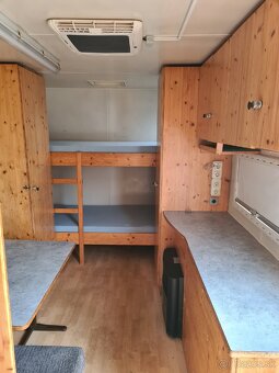 Karavan - 14
