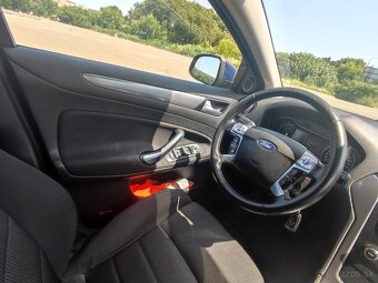 Ford Mondeo 2.0 EcoBoost SCTi Titanium PowerShift - 14