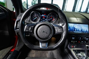 Jaguar F-Type P300 Coupe 2.0 221KW - 14