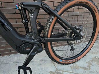 celoodpružený carbon ebike Cube Stereo 750 29 Kiox300 - 14
