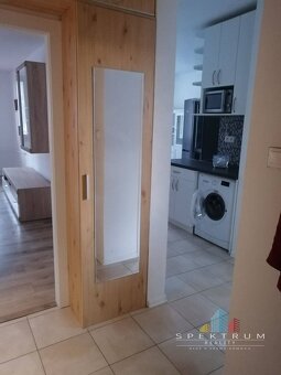 Na prenájom 2i byt v Bánovciach n/B - Sever, 2x balkón - 14