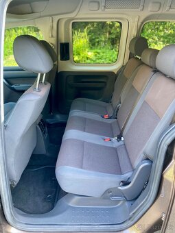 VOLKSWAGEN CADDY MAXI 1.6 TDI CR 77KW  7 miestny - 14