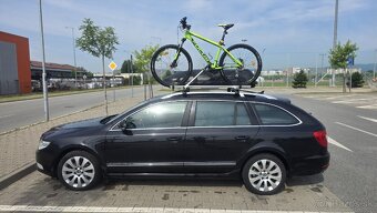 Škoda Superb Combi 2.0 TDI CR 4x4 140k Comfort DSG - 14