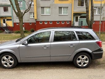 Opel Astra ST 1.6 MPI 77kW - 14