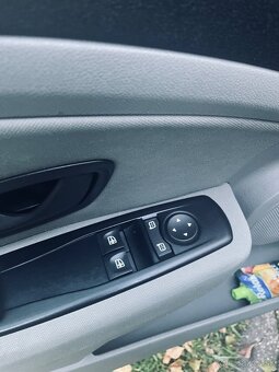 Renault megane benzin 74kw - 14