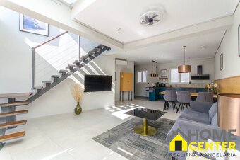 NA PREDAJ prekrásny novopostavený dom / 494 m²/ ostrov Brač, - 14