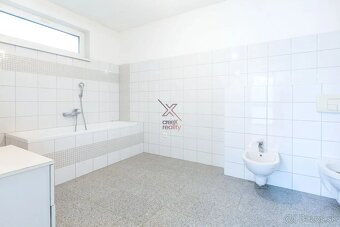 Rodinny dom v obci Malženice - 14