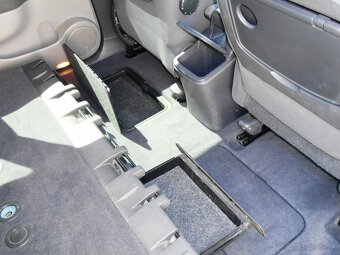 Renault Megan Scenic II, 1,6  82 kw, benzín, rok 2007 - 14