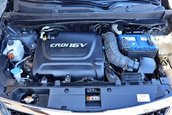 Kia Sportage 2.0 CRDi 4WD Gold - 14