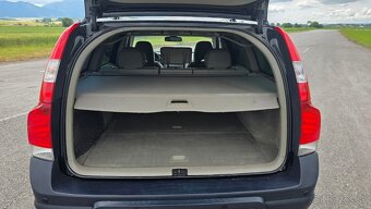 Volvo XC70 2.4 D5 AWD - 14