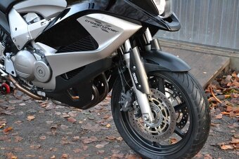 Honda VFR 800X CROSSRUNNER - 14