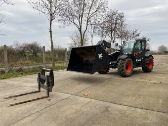 Teleskopicke nakladače Bobcat Massey Ferguson - 14