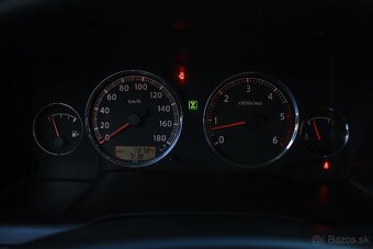 Nissan Patrol GR 3.0 DDTi, GU4, Prístrojovka v koži, 78000km - 14