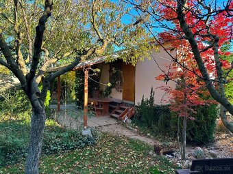 Záhradka so zateplenou chatkou a velkým pozemkom - 14