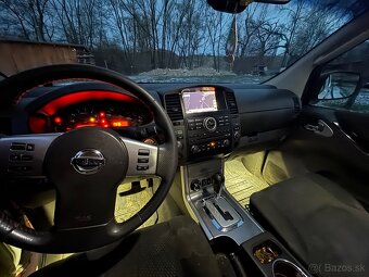 NISSAN NAVARA D40 DOUBLE CAB - 14