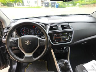 Suzuki SX4 s cross 4X4 Benzín. mod.Rok 2020 - 14