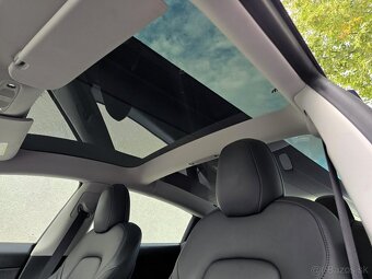 Tesla Model 3 Long Range 366kw, Mesačne: 393€ - 14