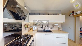 HALO reality - Predaj, trojizbový byt Banská Štiavnica - 14