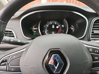 RENAULT MEGANE BOSE EDITION TCE 130 R.V.2016 - 14