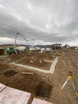 STAVEBNÉ PRÁCE - RODINNÉ DOMY - BYTOVÉ DOMY - 14