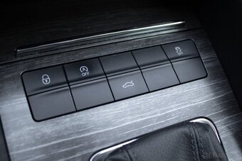 Škoda Octavia Combi SCOUT2.0 TDI DSG 4x4 - 14