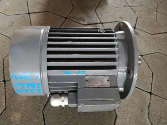 Predám el.motory na vodné čerpadlá aj fekálne čerpadlá - 14