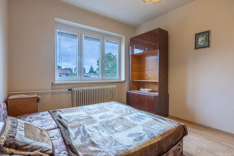 Na predaj 5 izbový rodinný dom s malým pozemkom v obci Doln - 14