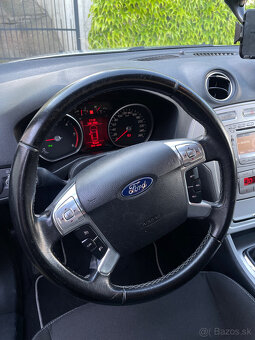 Predám Ford Mondeo Combi 85kw Manuál - 14