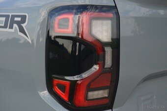 Ford RANGER RAPTOR 2.0 TDCi Ecoblue BiTurbo šedý - 14