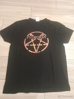 Metalový merch - 14