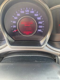 Predám Kia Ceed 1.4CRDI 2015 nová STK/EK - 14